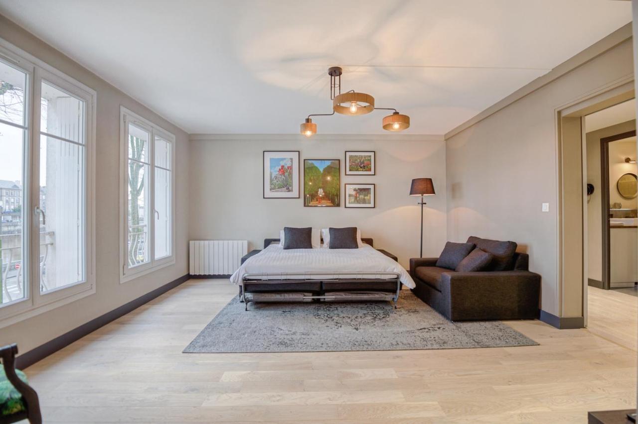 Le Gambetta - T3 Standing Avec Parking, Wifi, Netflix Apartment Laval  Ngoại thất bức ảnh