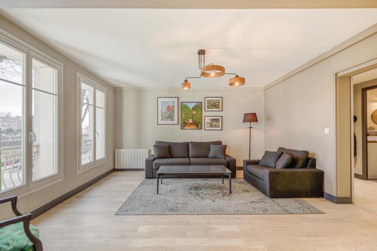 Le Gambetta - T3 Standing Avec Parking, Wifi, Netflix Apartment Laval  Ngoại thất bức ảnh